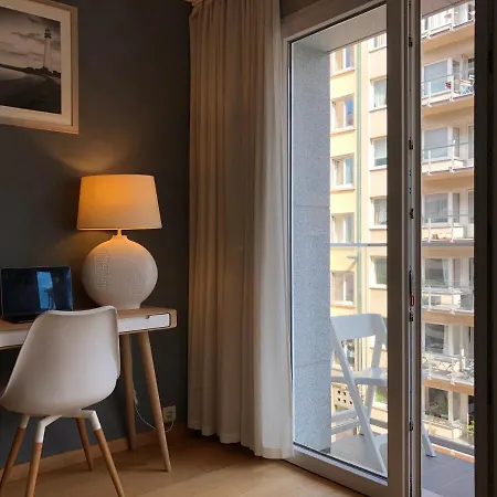 Apartment Modern At 2 Steps From