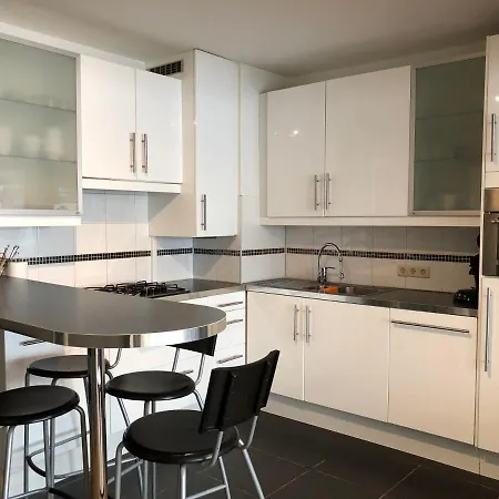 Modern At 2 Steps From Ostend