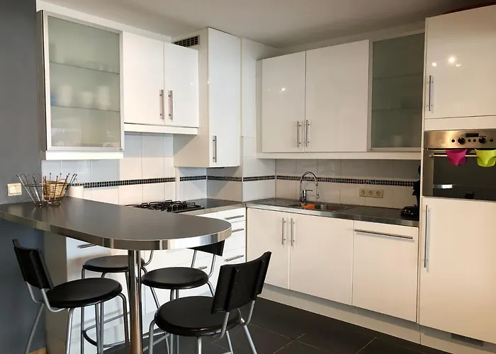 Modern At 2 Steps From Ostende